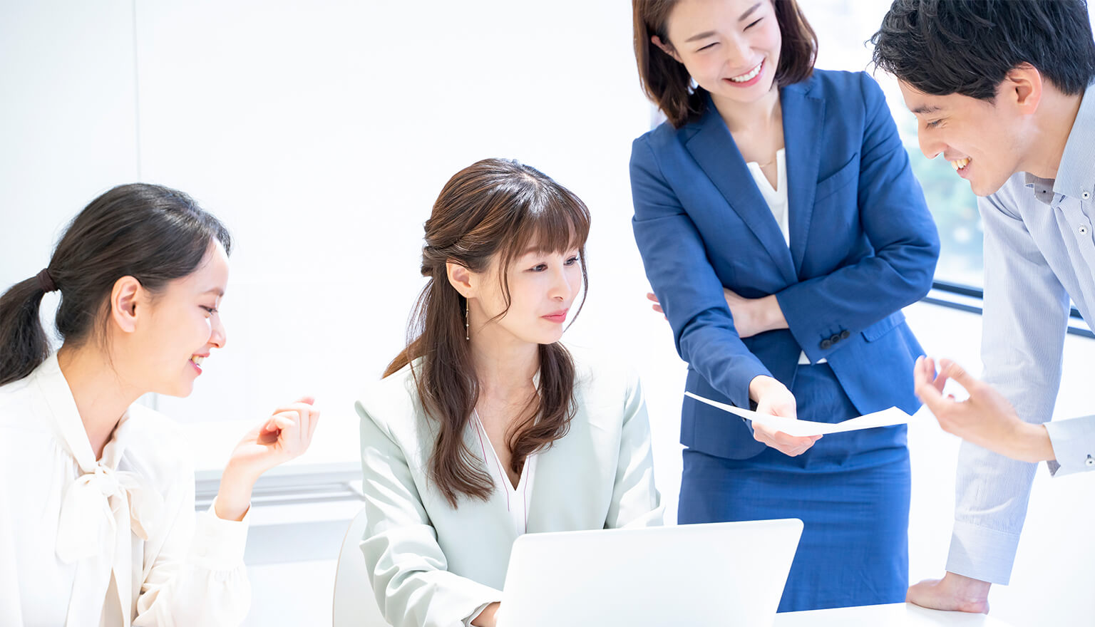 採用情報